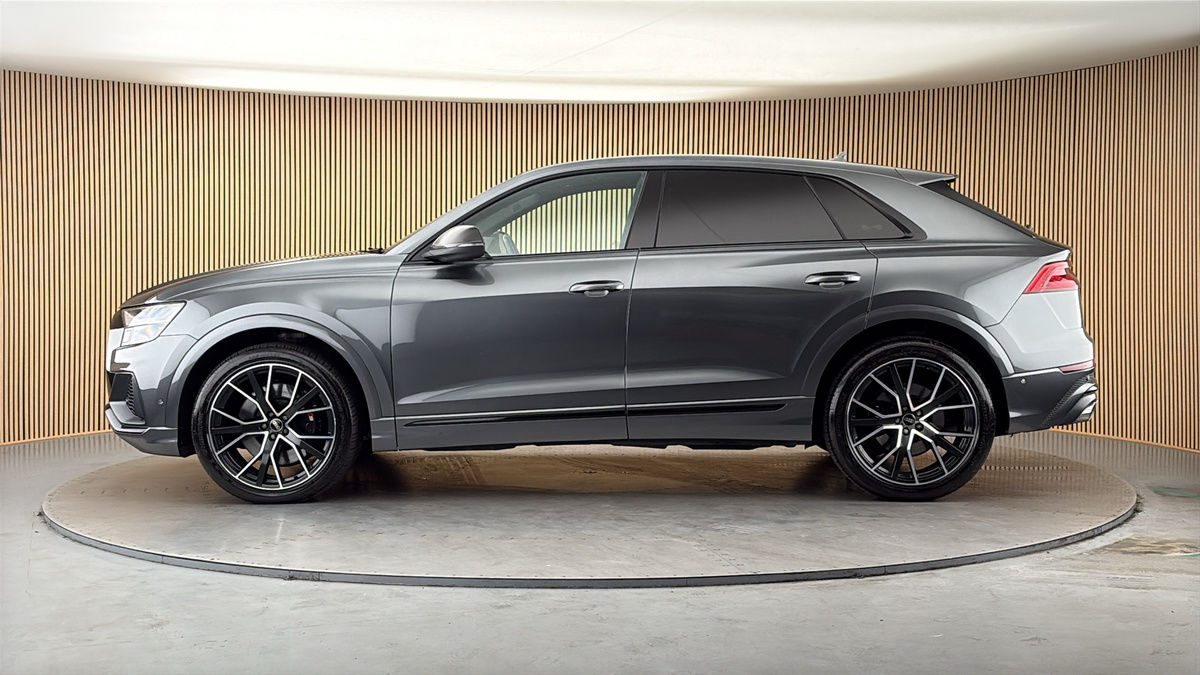 Audi SQ8 Image 15