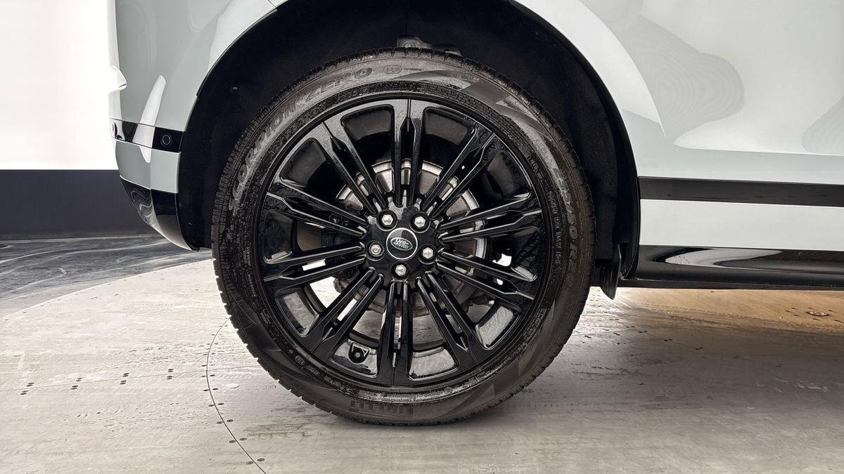 Land Rover Range Rover Evoque Image 10