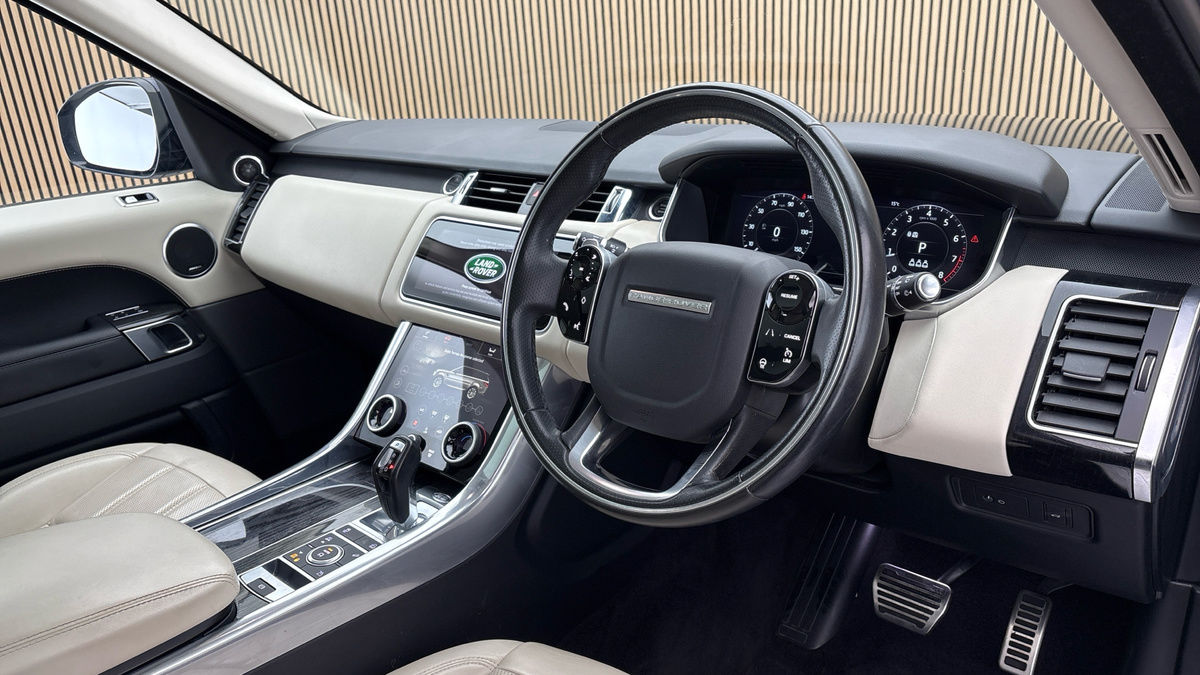 Land Rover Range Rover Sport Image 5