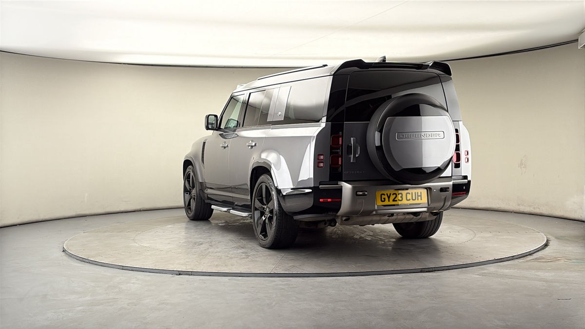 More views of Land Rover Defender 130