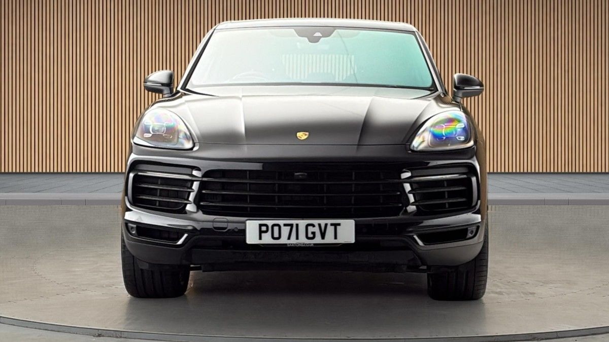 Porsche Cayenne Image 3