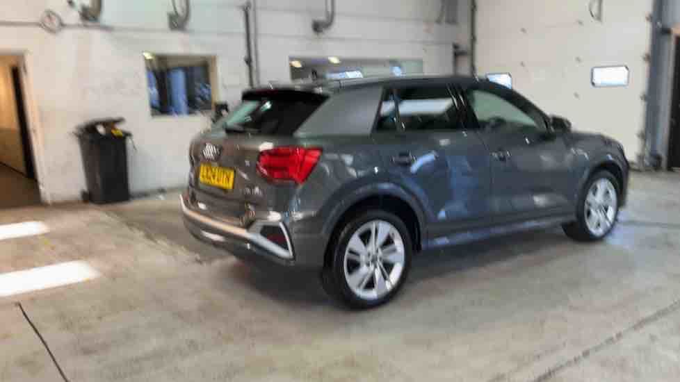 More views of Audi Q2