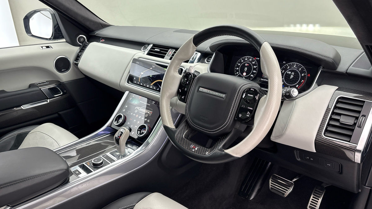 Land Rover Range Rover Sport Image 5