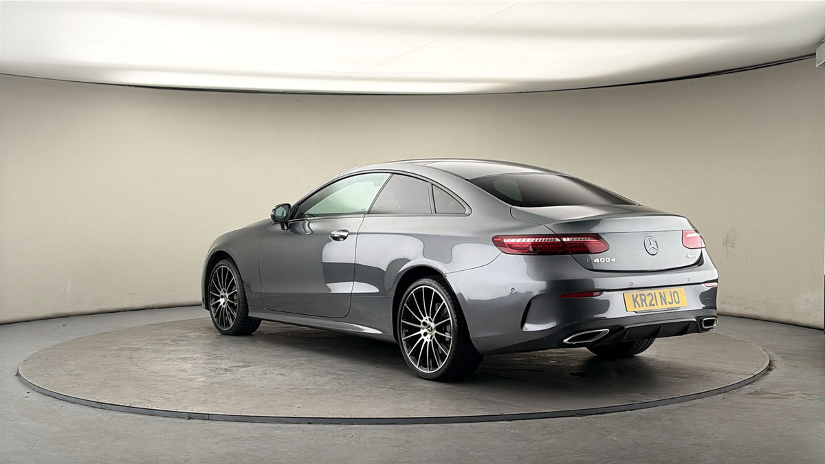 Mercedes-Benz E Class Image 2