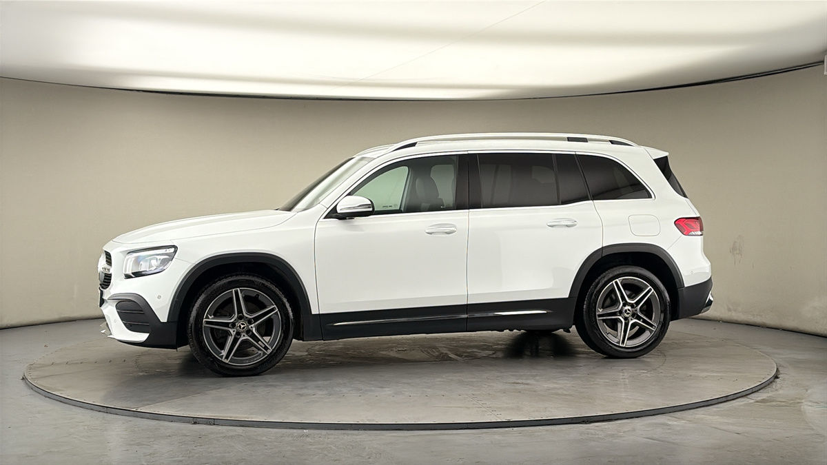 More views of Mercedes-Benz GLB