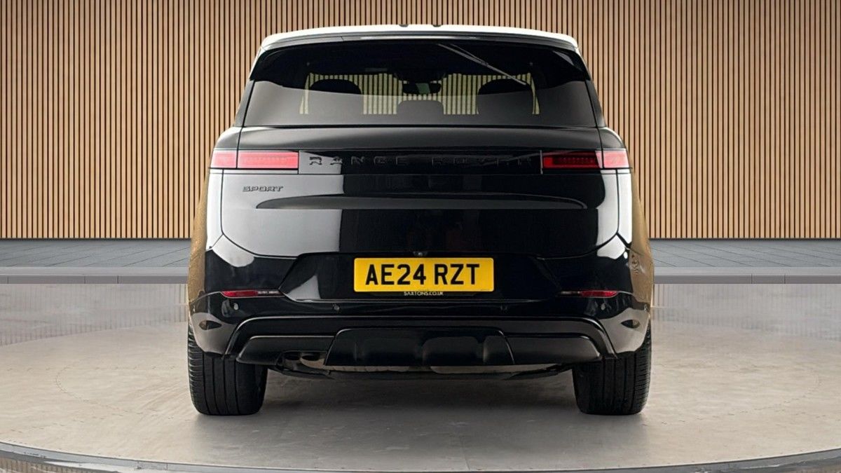 Land Rover Range Rover Sport Image 4