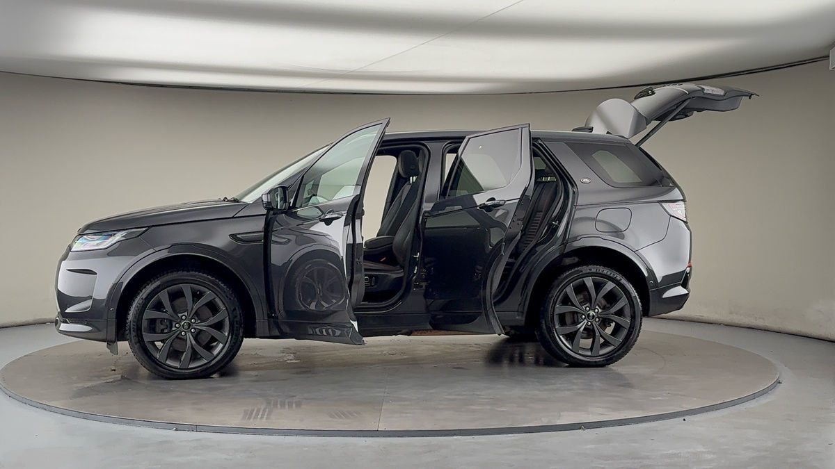 More views of Land Rover Discovery Sport