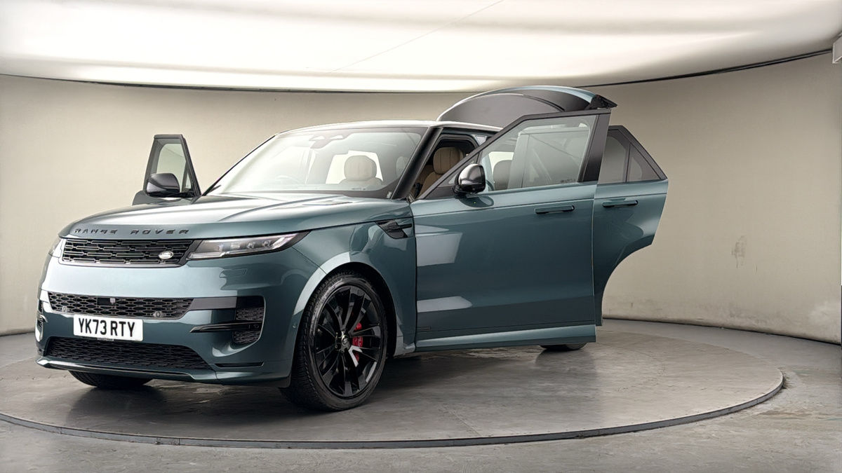 More views of Land Rover Range Rover Sport