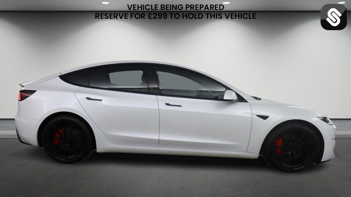 Tesla Model 3 Image 5