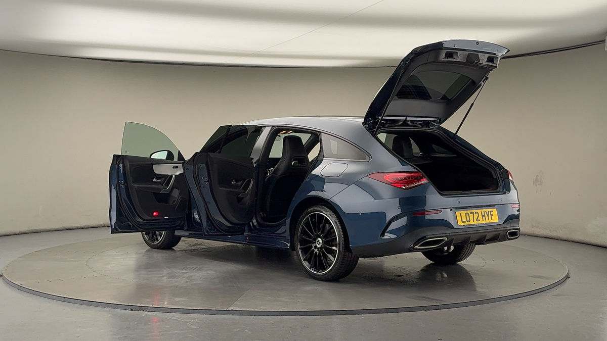 More views of Mercedes-Benz CLA