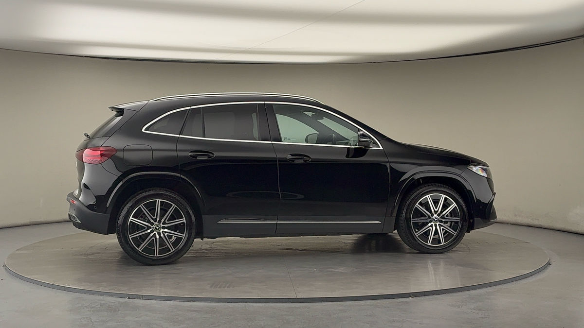 More views of Mercedes-Benz EQA