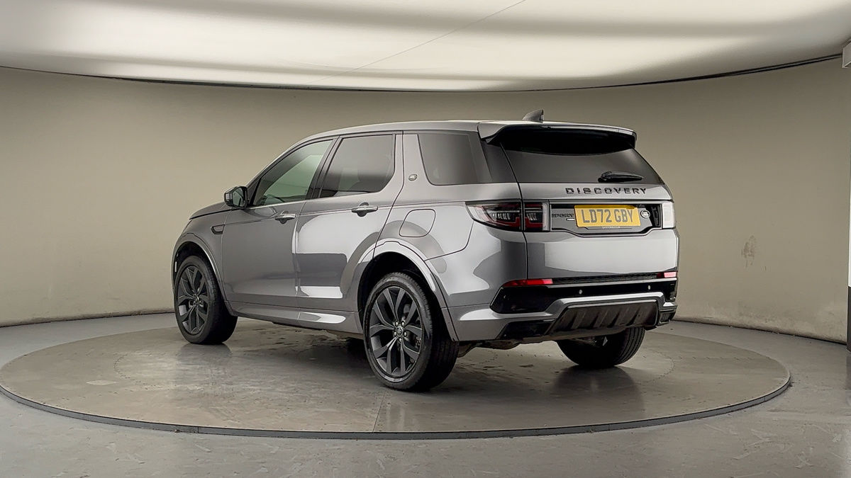 Land Rover Discovery Sport Image 2