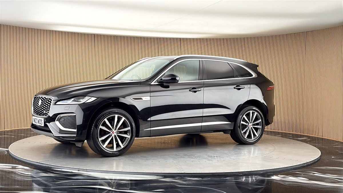More views of Jaguar F-PACE