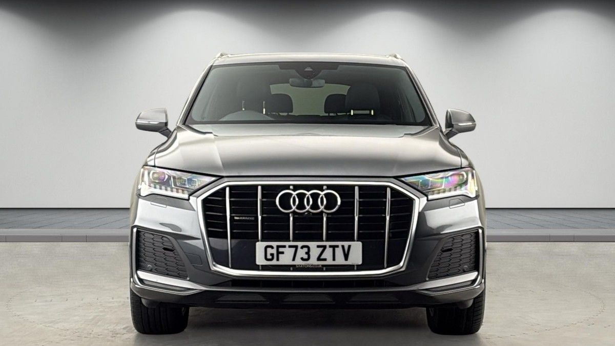 Audi Q7 Image 3