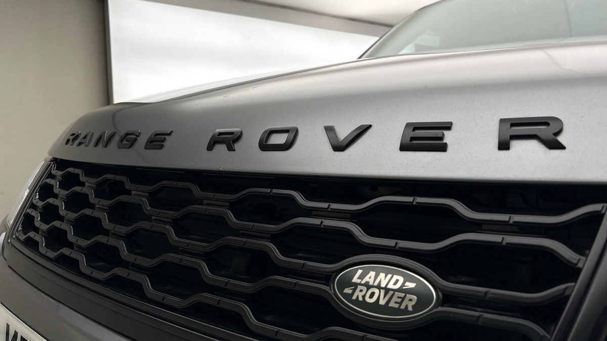 Land Rover Range Rover Sport Image 24