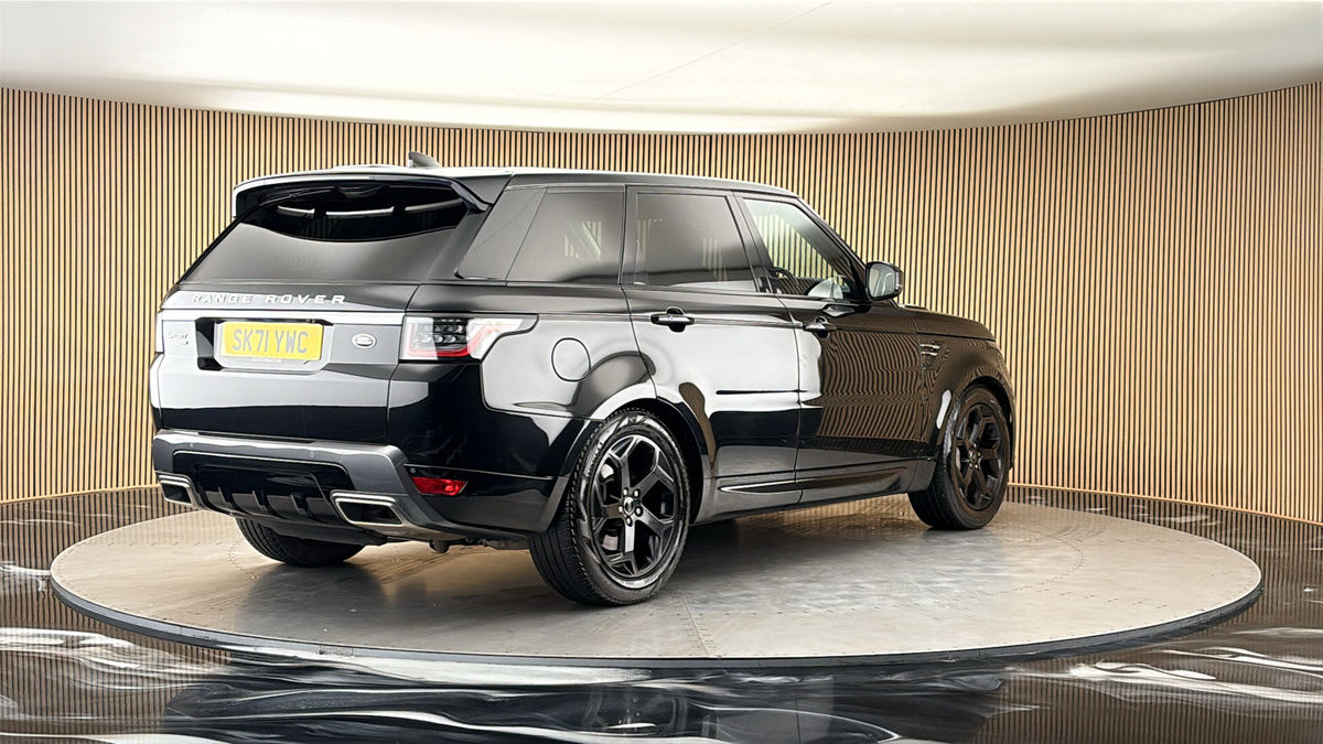 More views of Land Rover Range Rover Sport