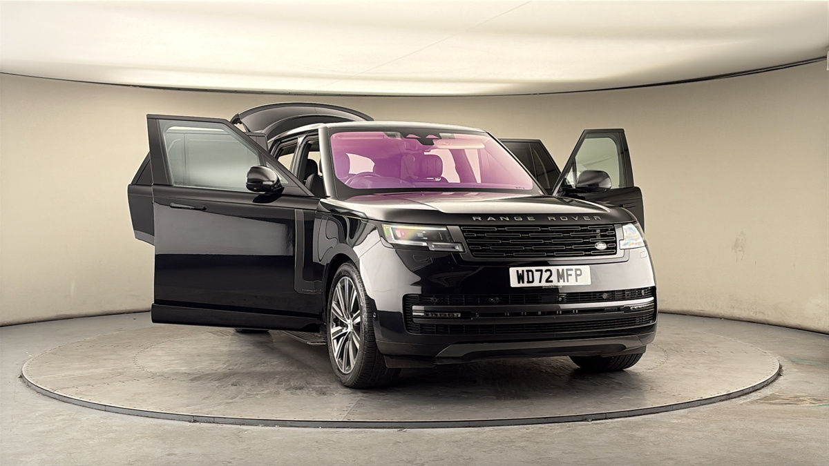 More views of Land Rover Range Rover