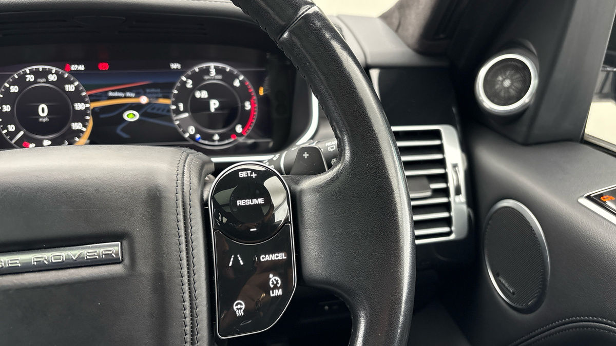 Land Rover Range Rover Image 14