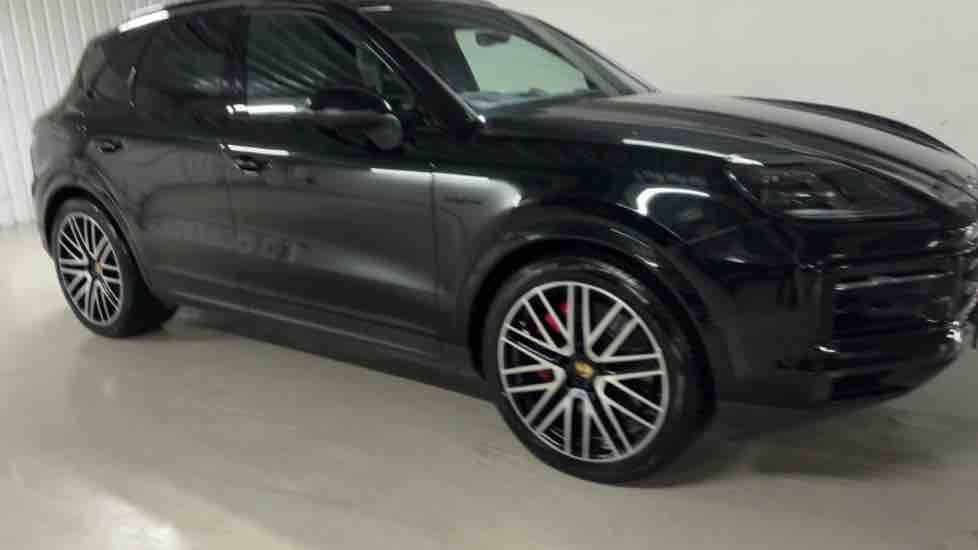More views of Porsche Cayenne