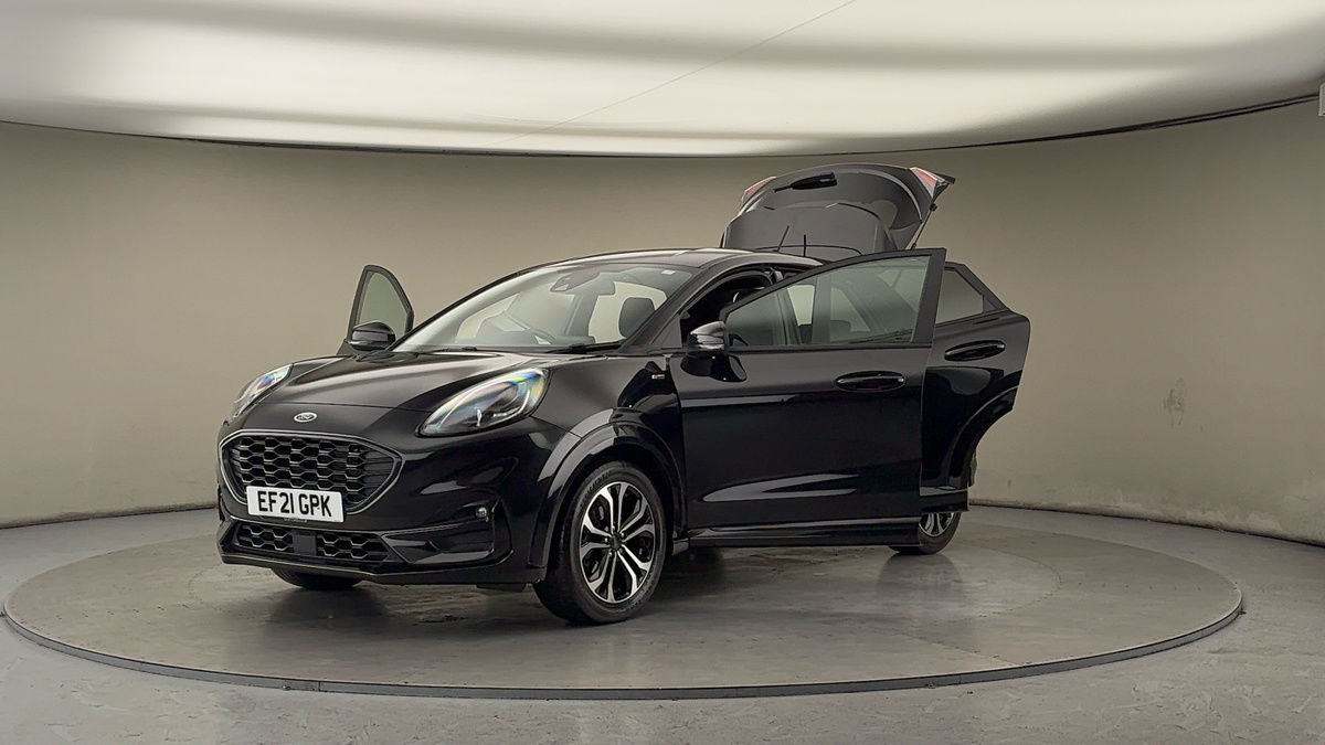 More views of Ford Puma