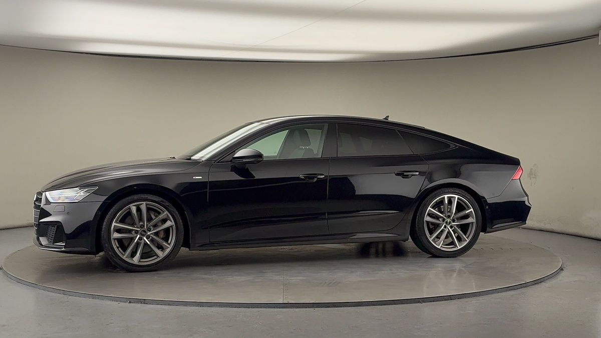 More views of Audi A7