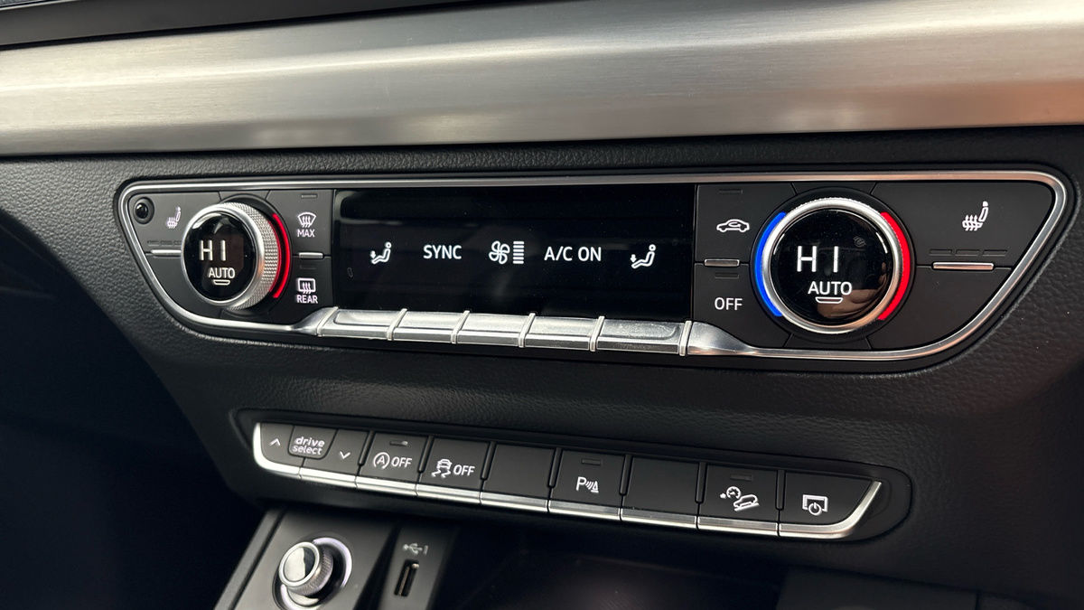 Audi Q5 Image 6