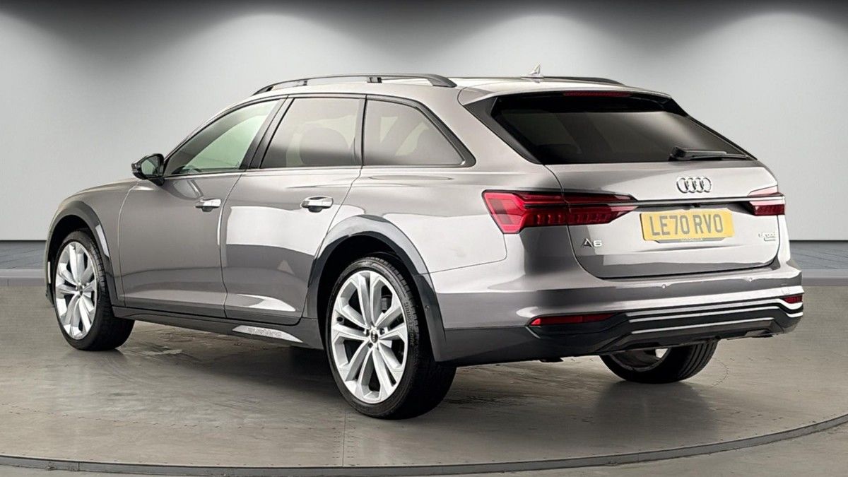 Audi A6 Allroad Image 2