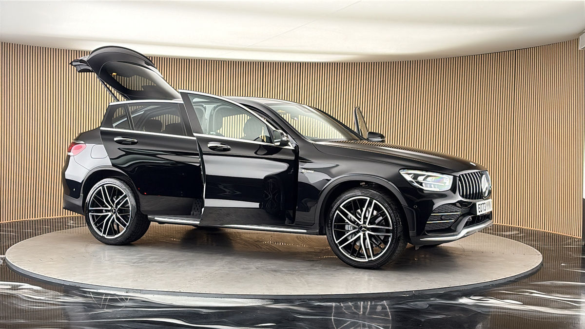 More views of Mercedes-Benz GLC