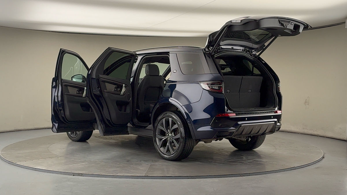 More views of Land Rover Discovery Sport