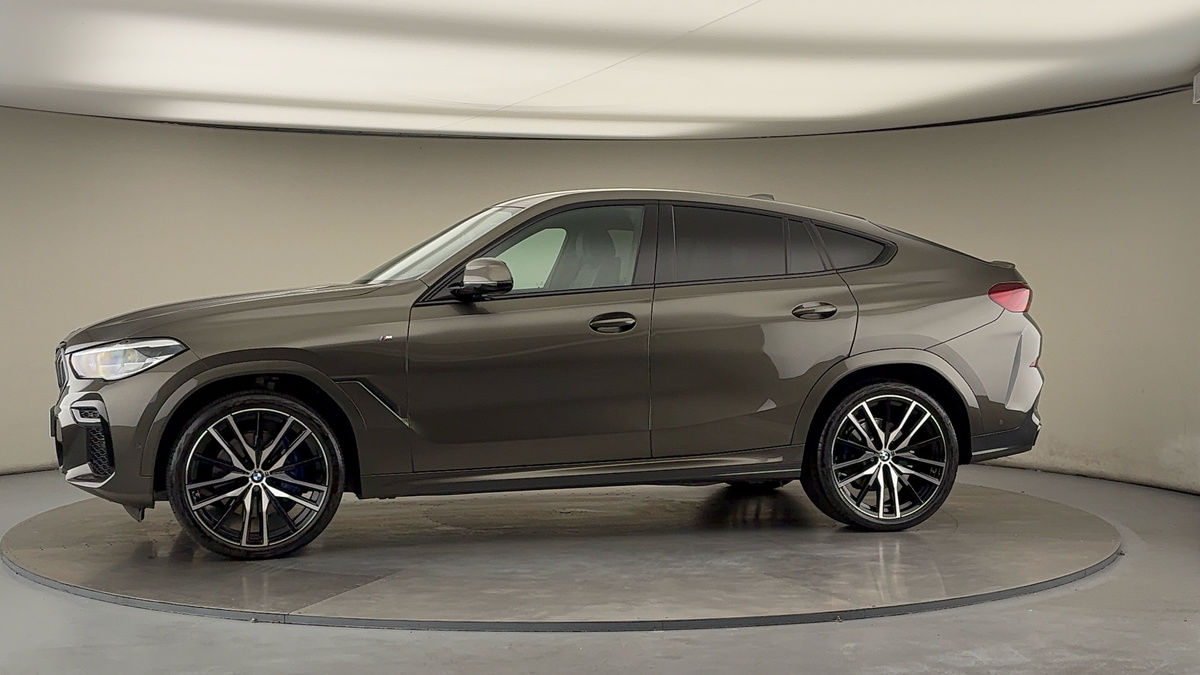 More views of BMW X6