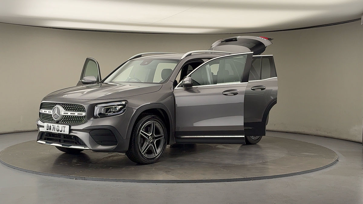 More views of Mercedes-Benz GLB