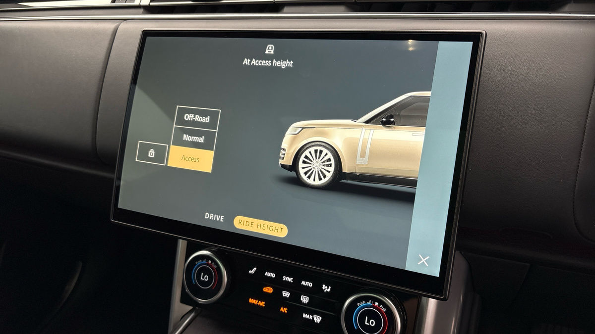 Land Rover Range Rover Image 27