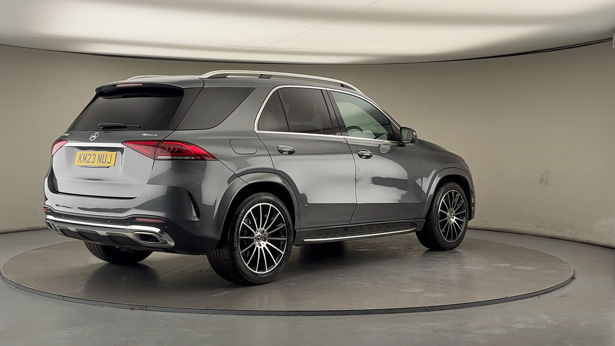 Mercedes-Benz GLE Image 21