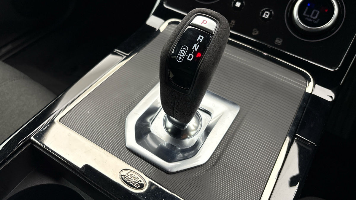 Land Rover Range Rover Evoque Image 25