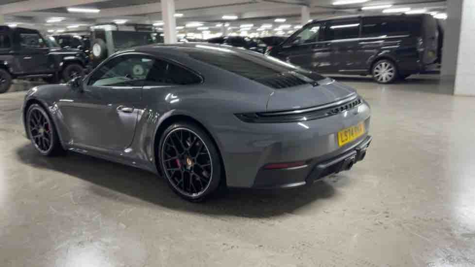 More views of Porsche 911