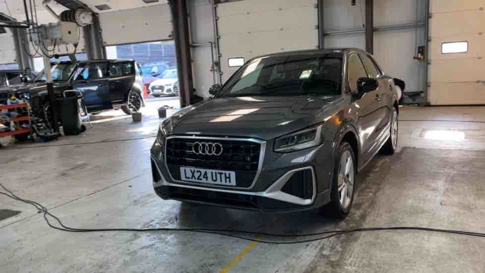 More views of Audi Q2