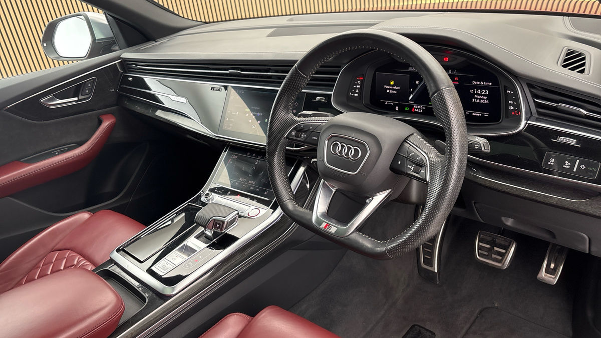 Audi SQ8 Image 5
