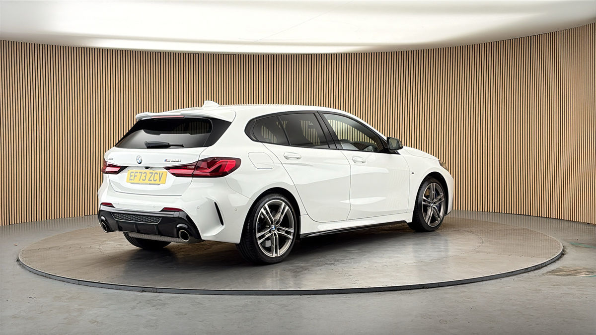 BMW 1 Series Image 21