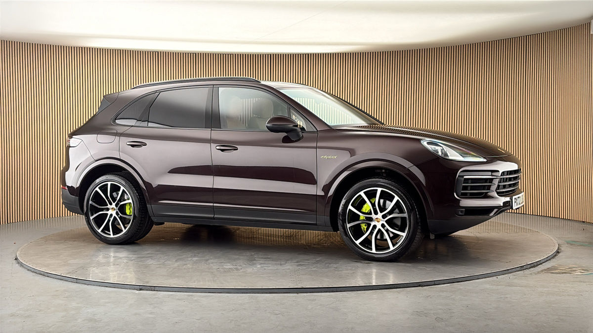 More views of Porsche Cayenne