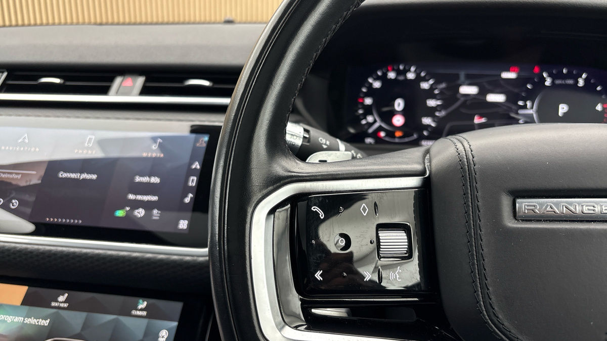 Land Rover Range Rover Velar Image 13