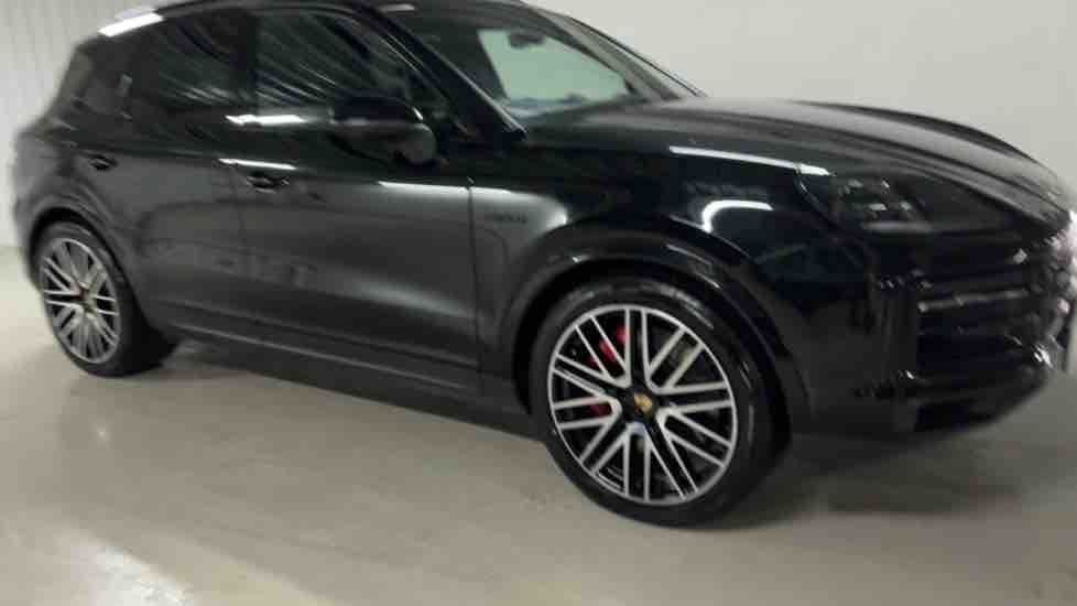 More views of Porsche Cayenne