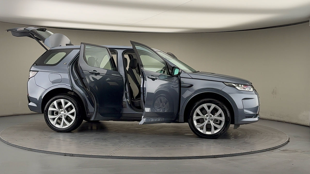 More views of Land Rover Discovery Sport