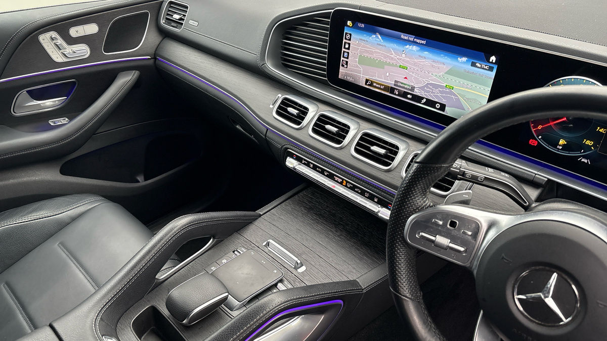 Mercedes-Benz GLE Image 18