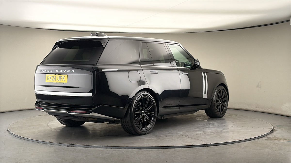 More views of Land Rover Range Rover