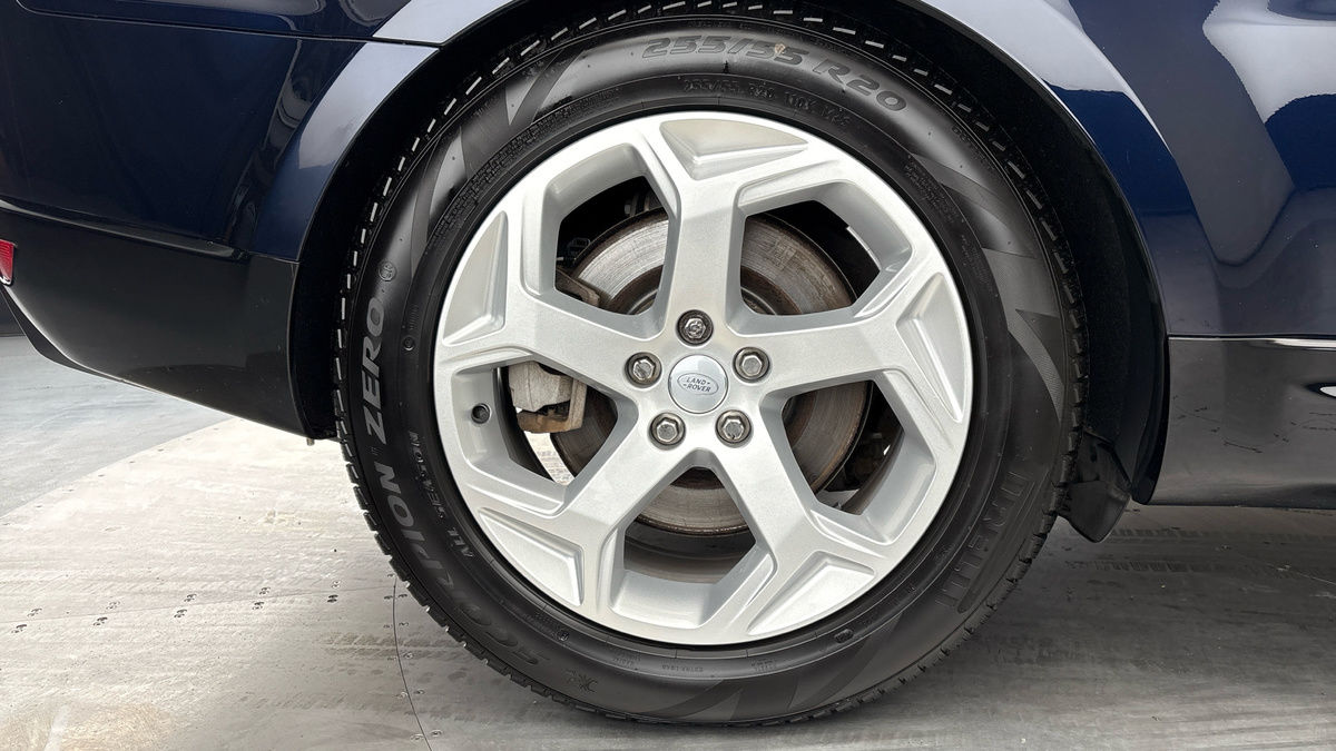 Land Rover Range Rover Sport Image 10