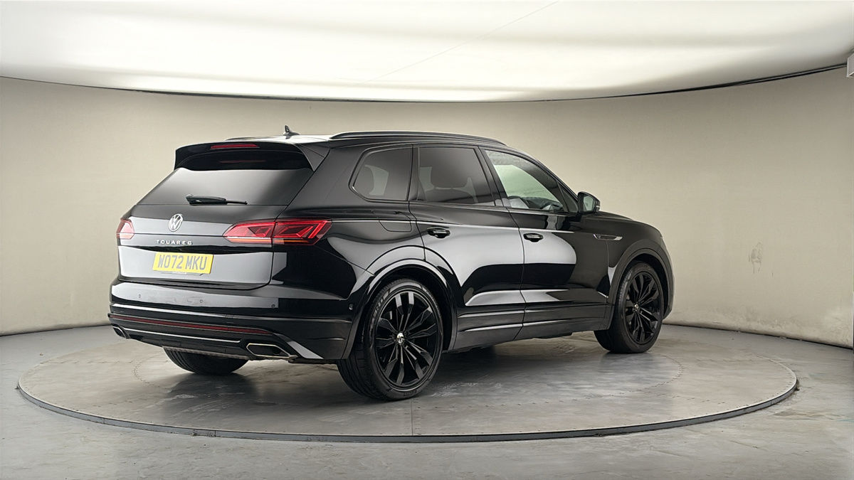 Volkswagen Touareg Image 21