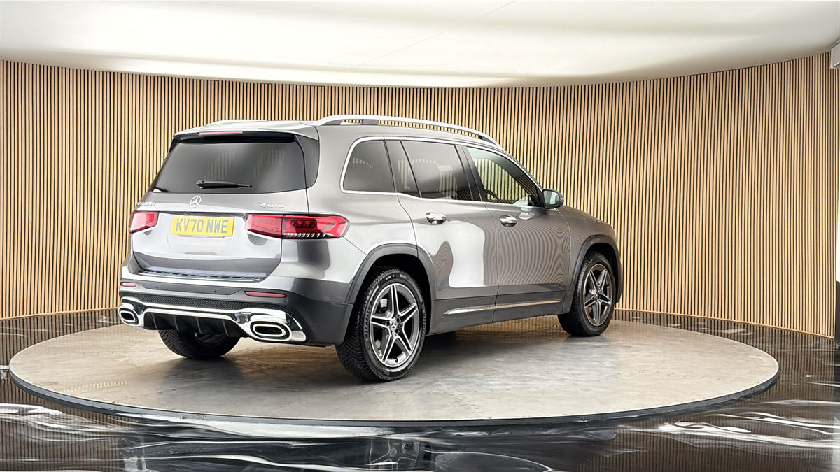 More views of Mercedes-Benz GLB