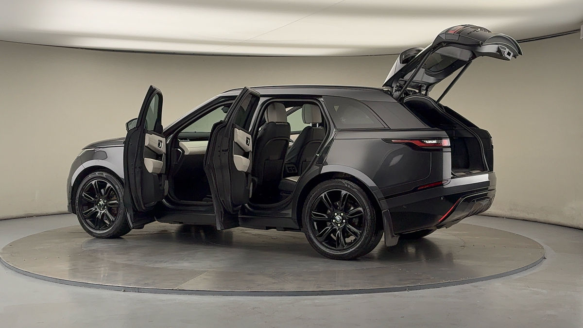 More views of Land Rover Range Rover Velar