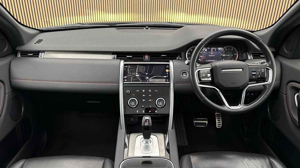 Land Rover Discovery Sport Image 12