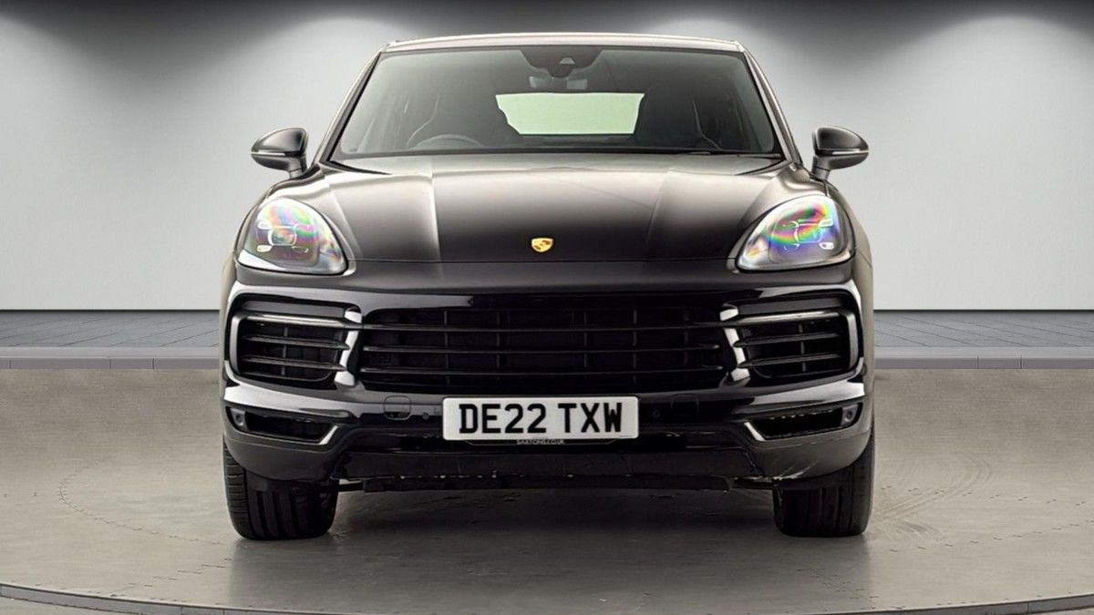 Porsche Cayenne Image 3
